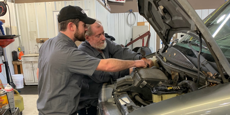 Vehicle Tune-Up in Oak Ridge, Tennessee